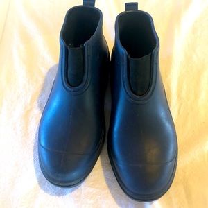 Sloggers navy and black rubber treads ankle boot